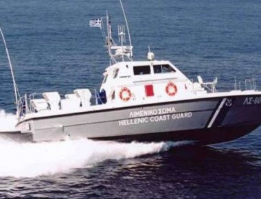 Σκάφος με 16 μετανάστες προσάραξε στην νήσο Παναγιά